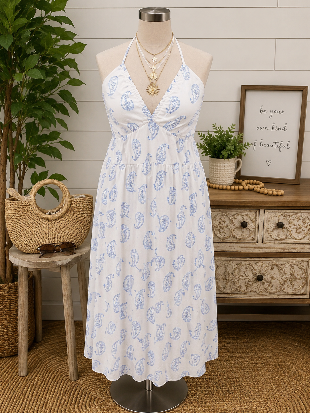 Universal Threads White Blue Paisley Dress Size XL NEW!!