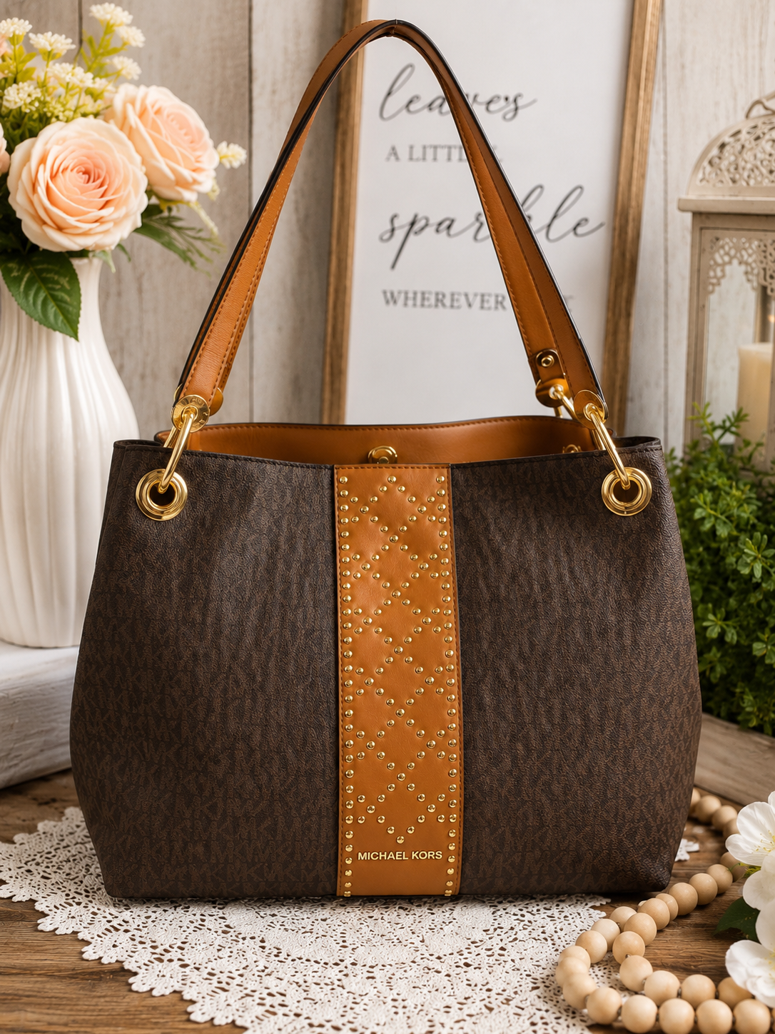 Retail $358.00! NEW Michael KORS Handbag