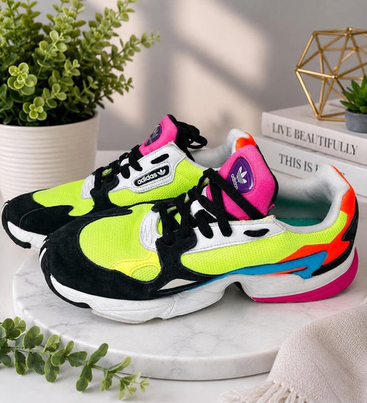 Adidas Torsion Neon Retail $134 Size 8.5
