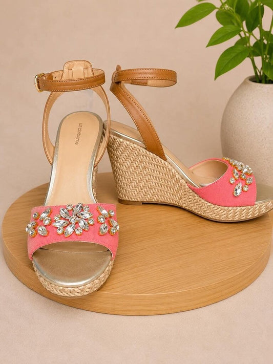 Liz Claiborne Jewel Detail Wedges NEW!! Size 8.5