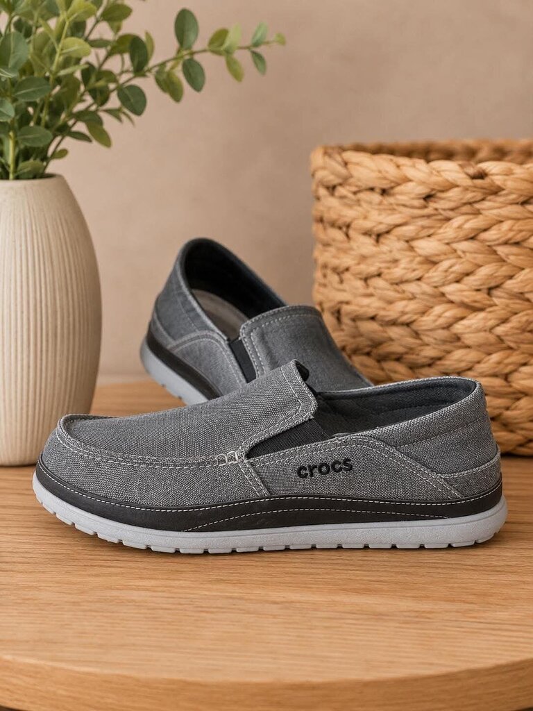 Men's Croc Shoes Size 13