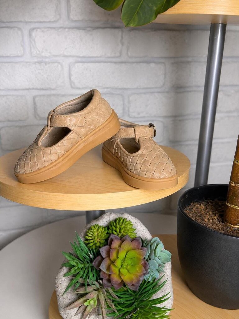 Woven Slip On Shoes Size 5
