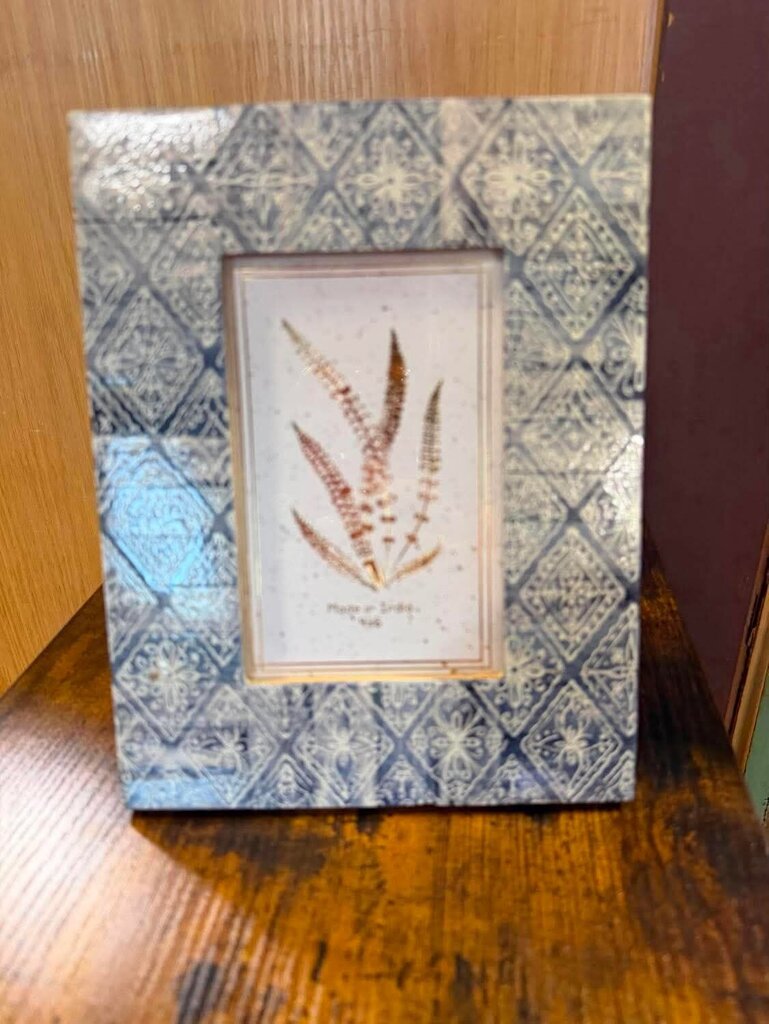 Blue Floral 4x6 Photo Frame