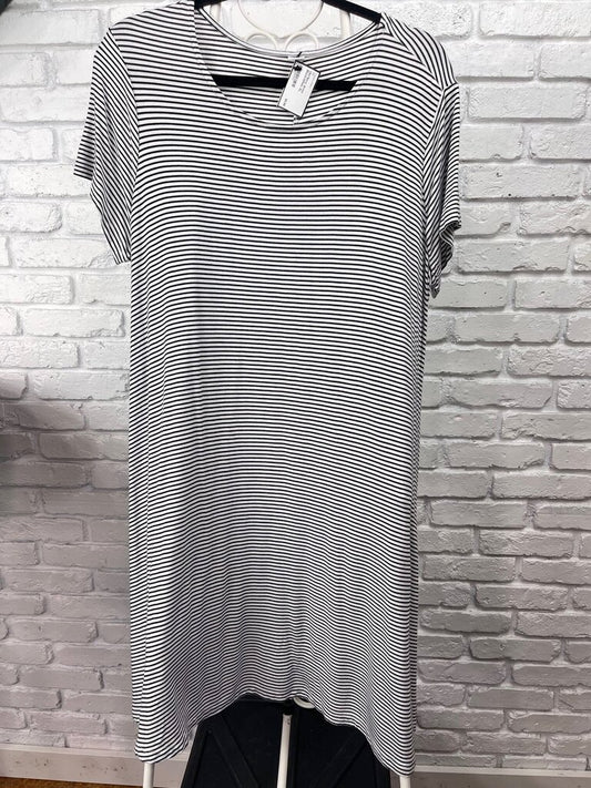 Old Navy dress