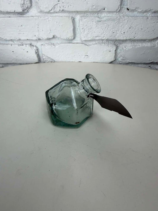 Papette Decorative Bud Vase