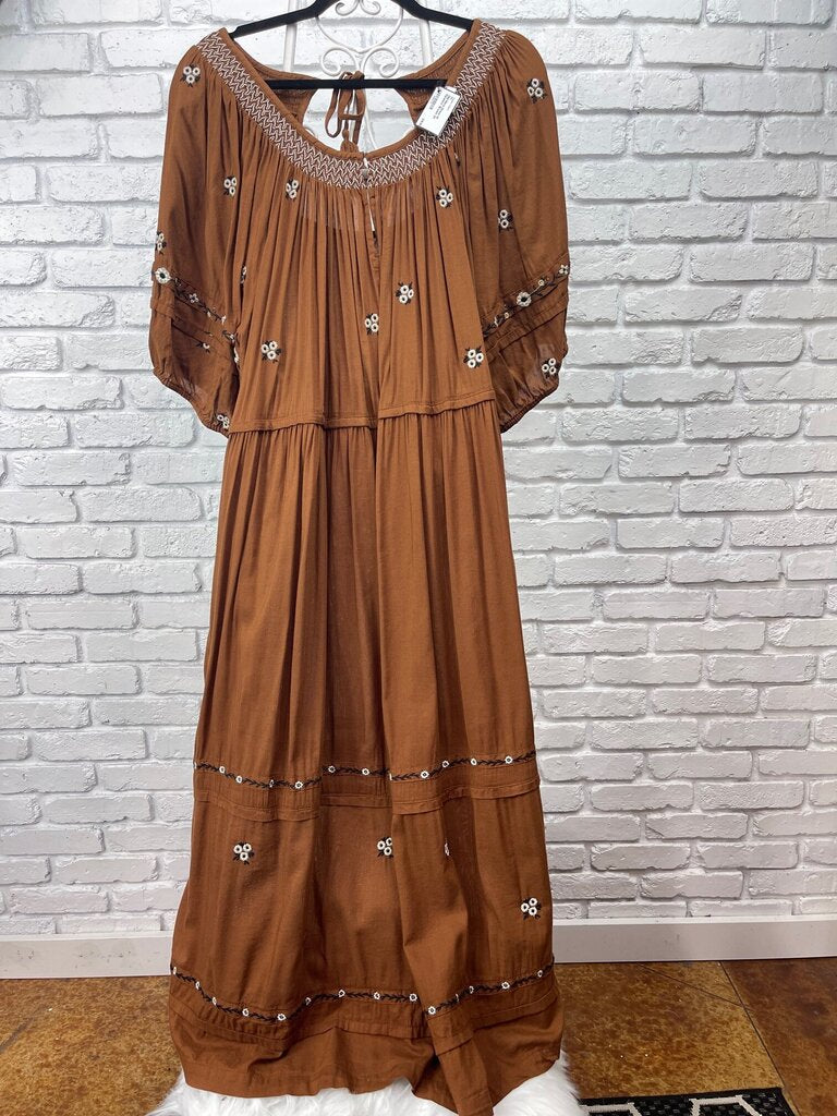 Old Navy Dress W Flowers