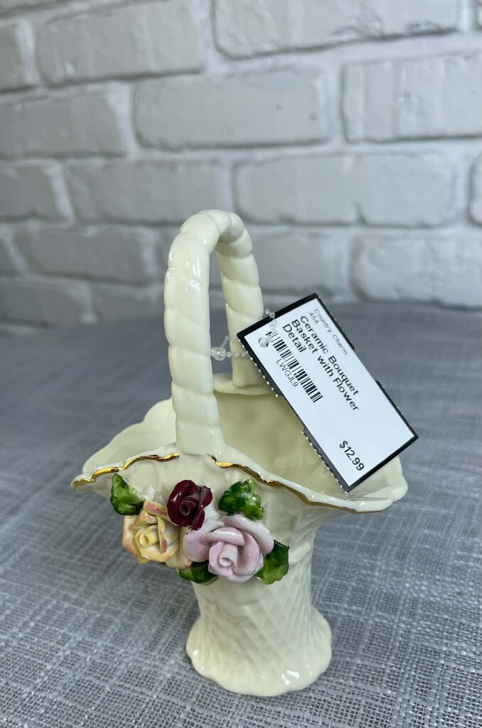 Ceramic Bouquet Basket with Flower Detail