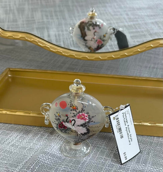 Vintage Asian Style Perfume Apothocary