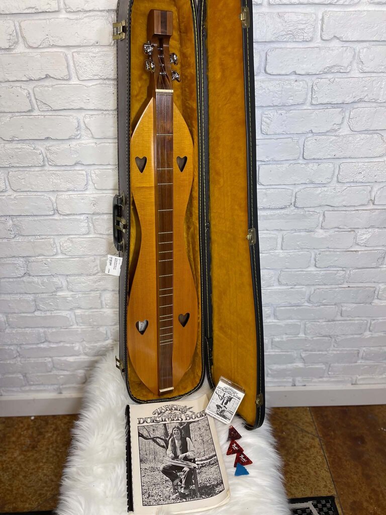 Larkins Dulcimer w/ Book-Cassett-Picks