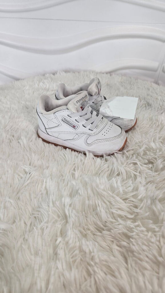 Reebok Athletic Shoes Size 6 Youth