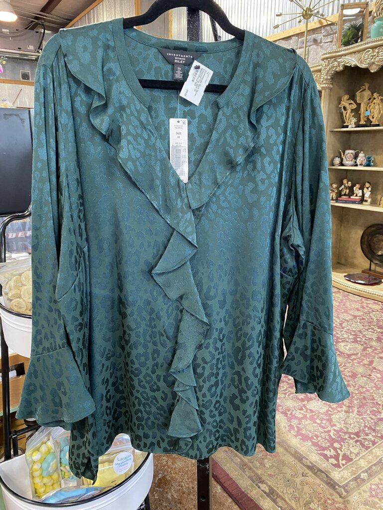 Investments Dark Green Leopard Top Size 2X NEW!! Retail $69