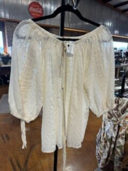 Embroidered Detail Short Sleeve Top NEW!!
