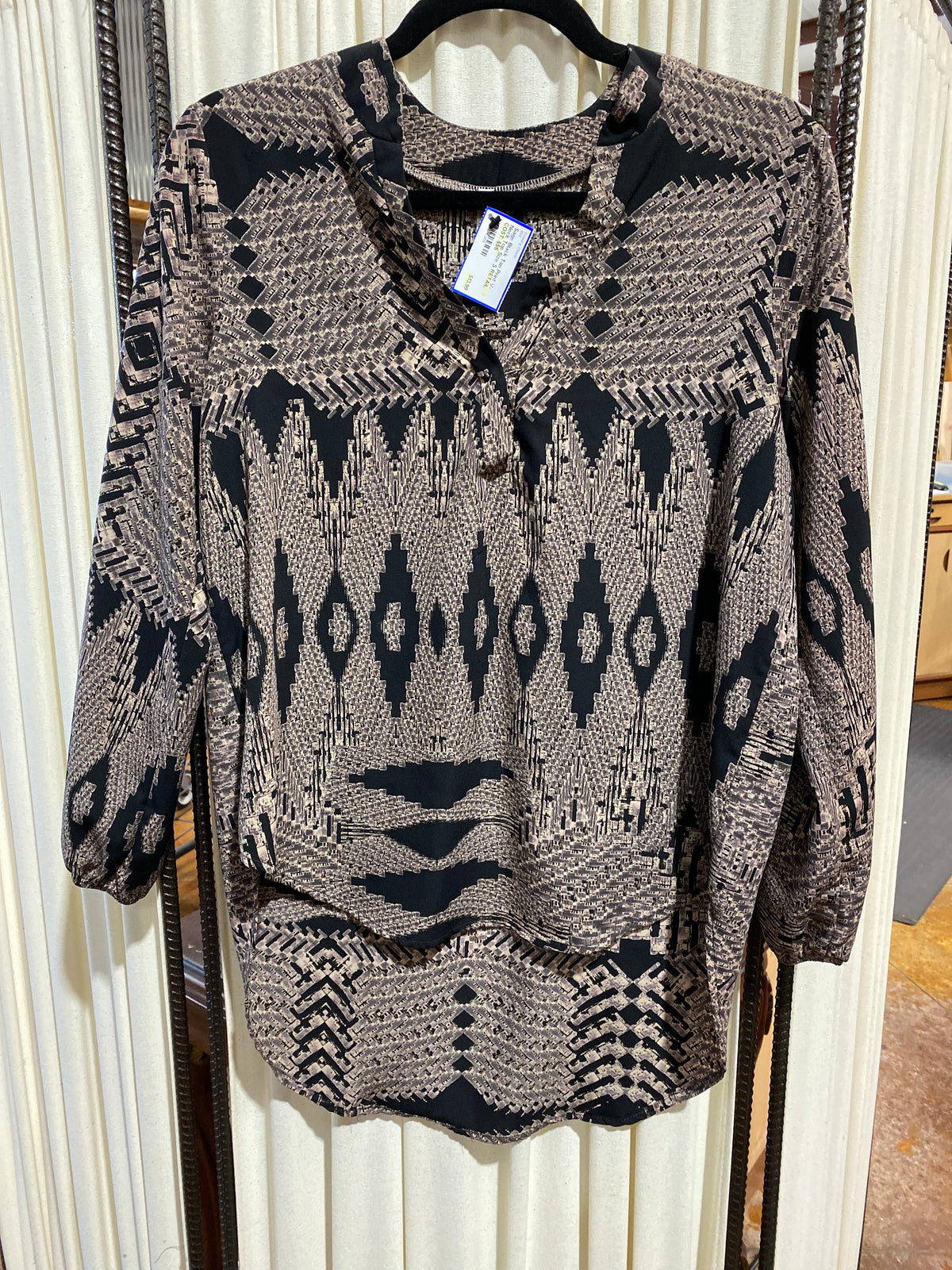Sage Black Tan Print V-Neck Top Size S RETAIL COST: $55