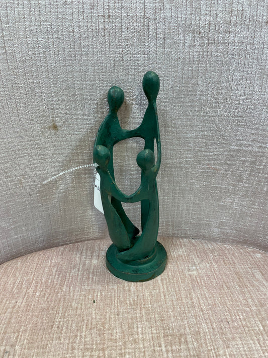 "Circle Of Love" Statue