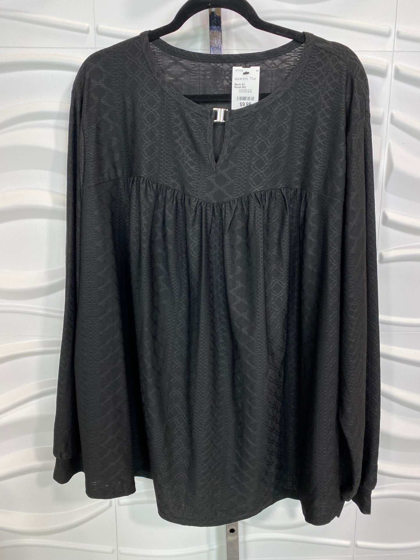Black Pattern Top