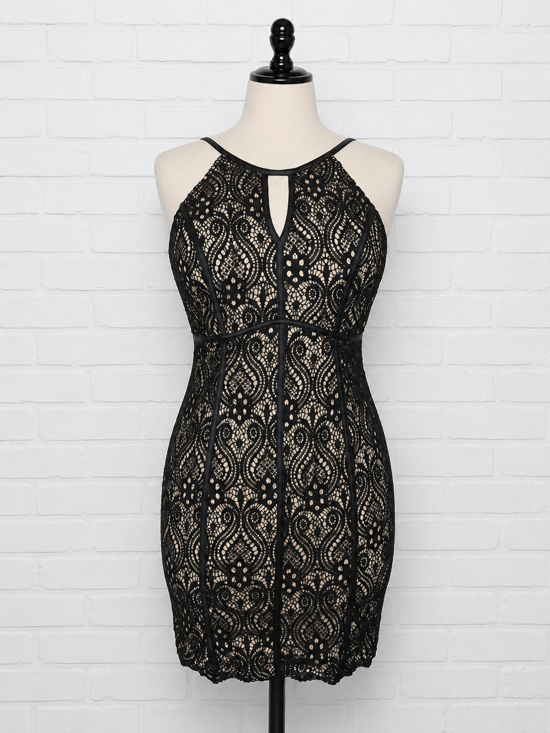 Black Lace Overlay Halter Dress w/Keyhole Size 3