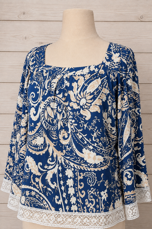 Nicole Miller Blue Print Lace Hem Top Size S