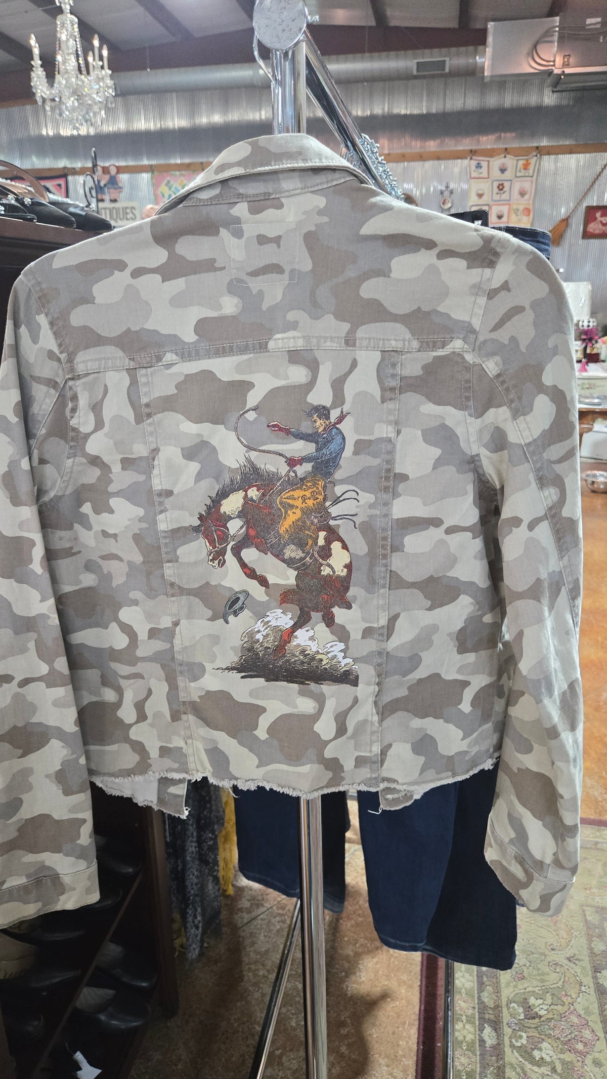 Rockin C Beige Camo Print Jacket Size S