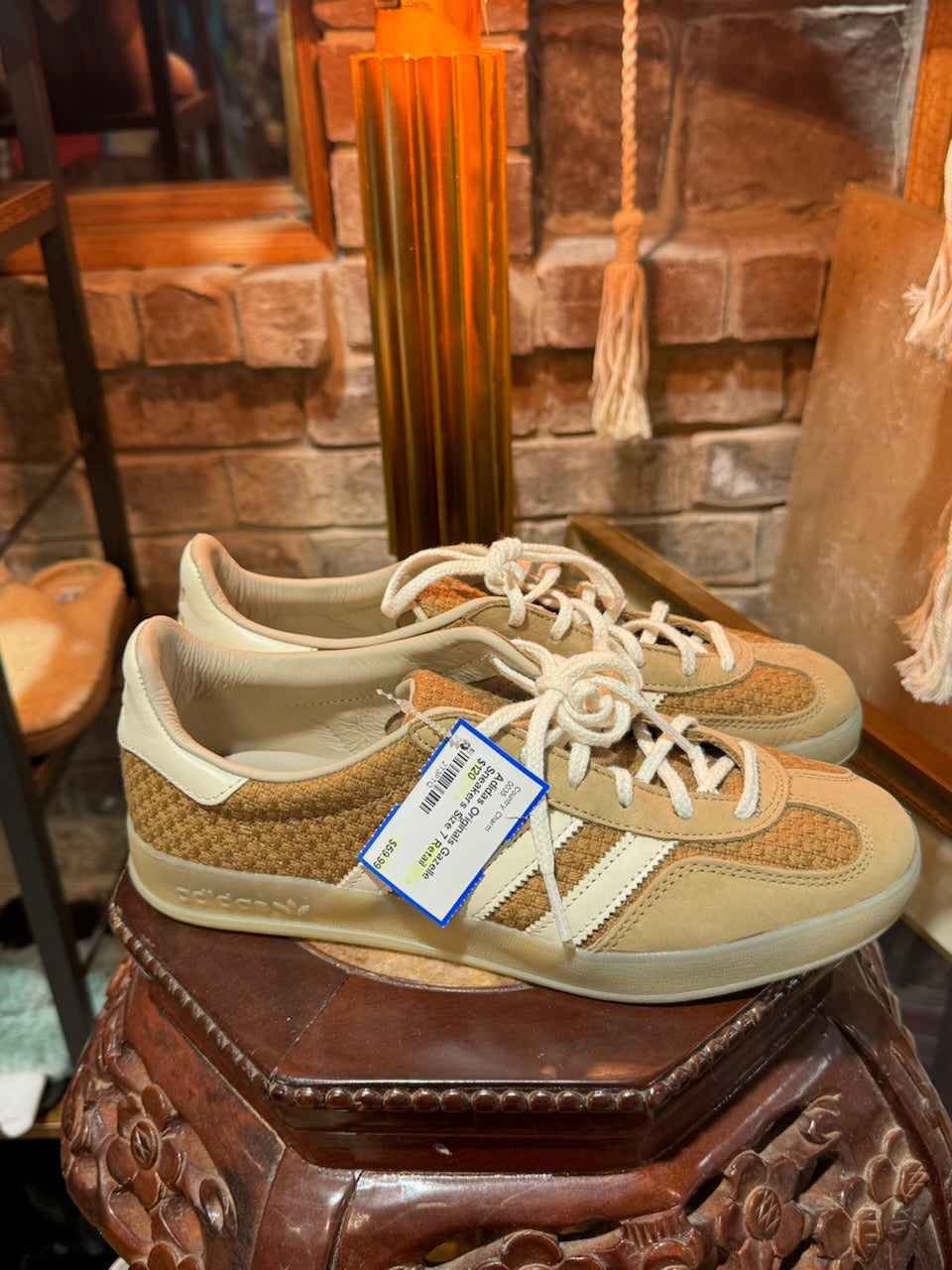 Adidas Originals Gazelle Sneakers Size 7 Retail $120