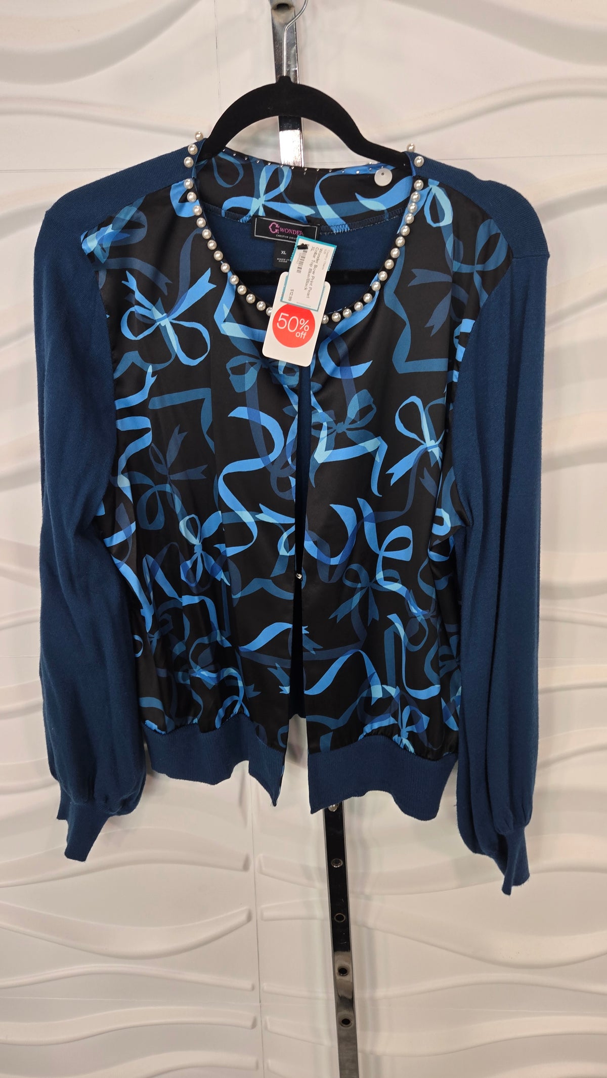 Bow Print Pearl Collar Top